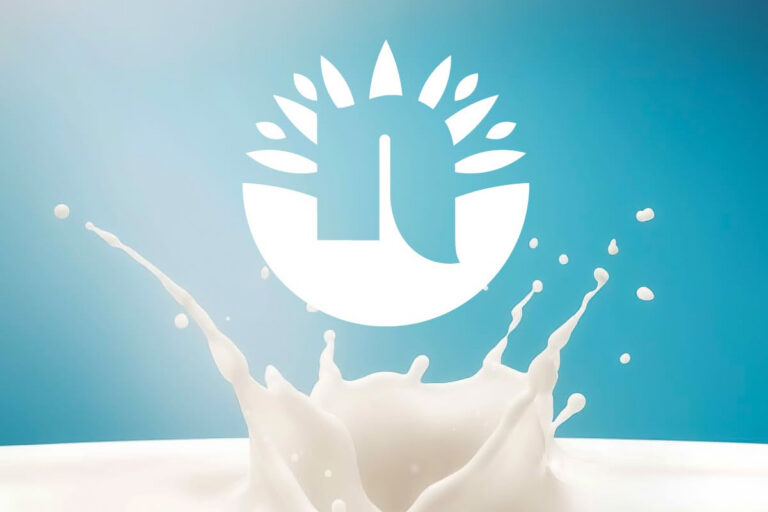 Schizzo di latte con il logo Naturalmente da Latte Friulano