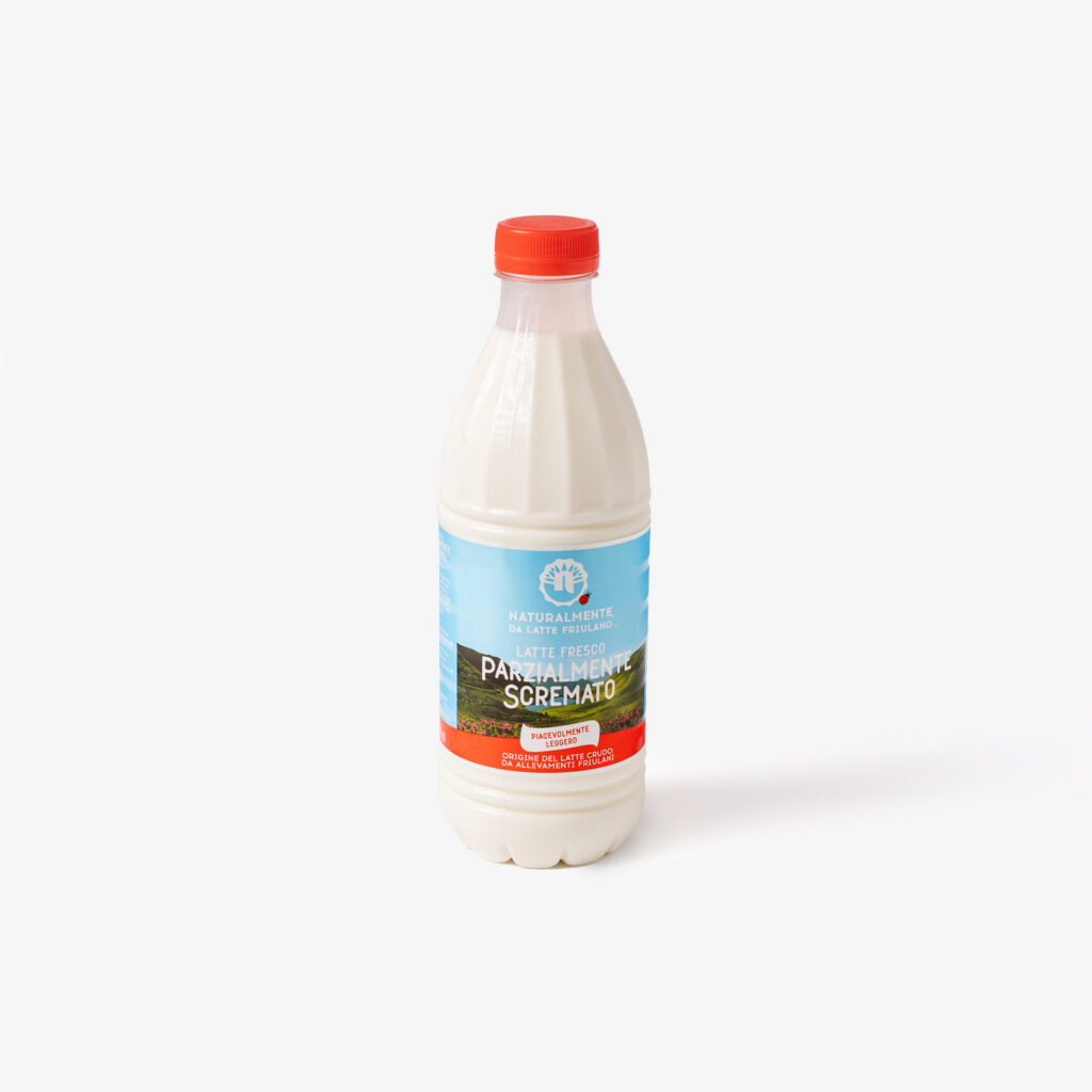 Latte fresco parzialmente scremato Naturalmente, bottiglia 1 L
